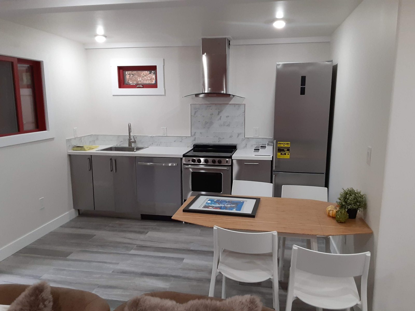 Finished kitchen and dining area